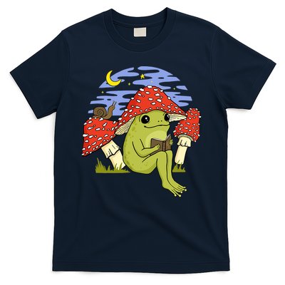 Frog With Mushroom Hat Cottagecore Goblincore Book Lover T-Shirt