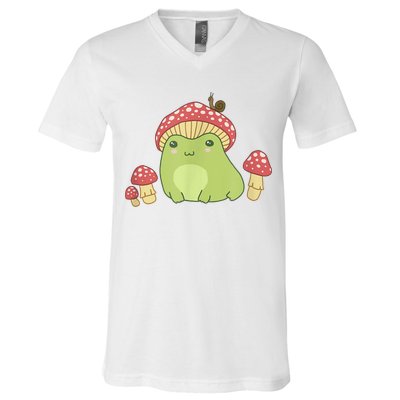 Frog With Mushroom Hat & Snail Cottagecore Aesthetic V-Neck T-Shirt