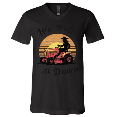Funny We Ride At Dawn Lawn Mowers Vintage Lawn Mowing V-Neck T-Shirt