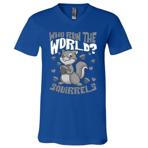 Funny Who Run The World? Squirrel Gift For Chipmunks Lovers Gift V-Neck T-Shirt