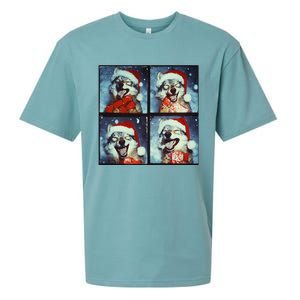 Festive Wolf Selfie Christmas Sueded Cloud Jersey T-Shirt