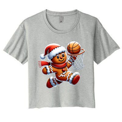 Funny Xmas Gingerbread Man Playing Basketball Christmas Gift Women's Crop Top Tee