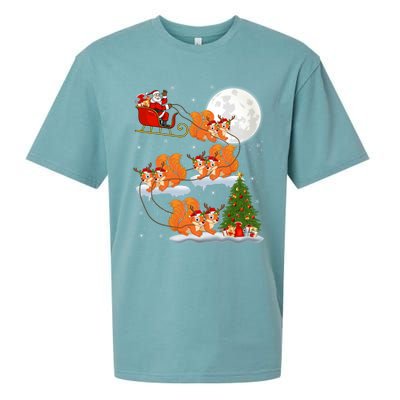 Funny Xmas Lighting Tree Santa Riding Squirrel Christmas Gift Sueded Cloud Jersey T-Shirt