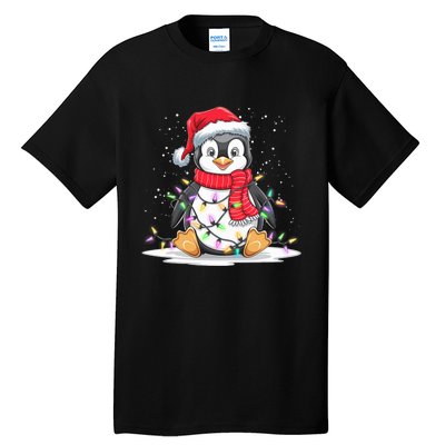 Funny Xmas Matching Santa Hat Penguin Christmas Tree Lights Tall T-Shirt