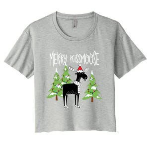 Funny Xmas Moose Pun Merry Moose Gift Clothes Gift Women's Crop Top Tee