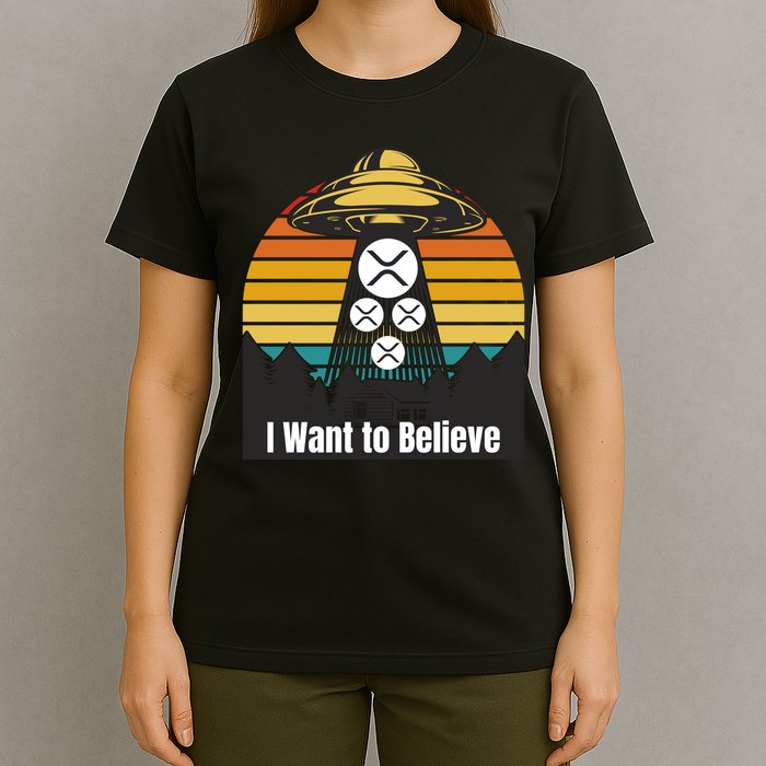 Funny XRP UFO Encounter Retro Sunset Ripple Cryptocurrency Funny Ripple XRP T-Shirt