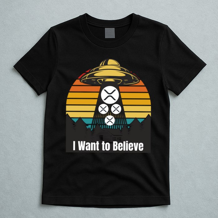 Funny XRP UFO Encounter Retro Sunset Ripple Cryptocurrency Funny Ripple XRP T-Shirt