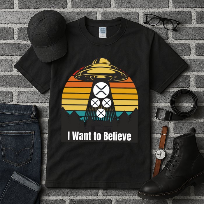 Funny XRP UFO Encounter Retro Sunset Ripple Cryptocurrency Funny Ripple XRP Tall T-Shirt