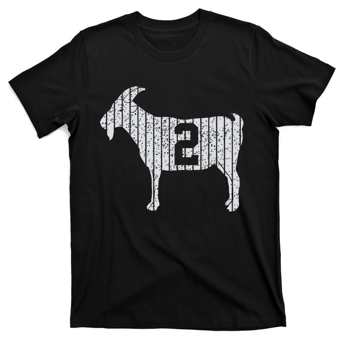 GOAT 2 Vintage football lovers  T-Shirt