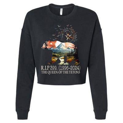 Grizzly 399 28 Years Old Memory The Queen Of The Tetons Cropped Pullover Crew