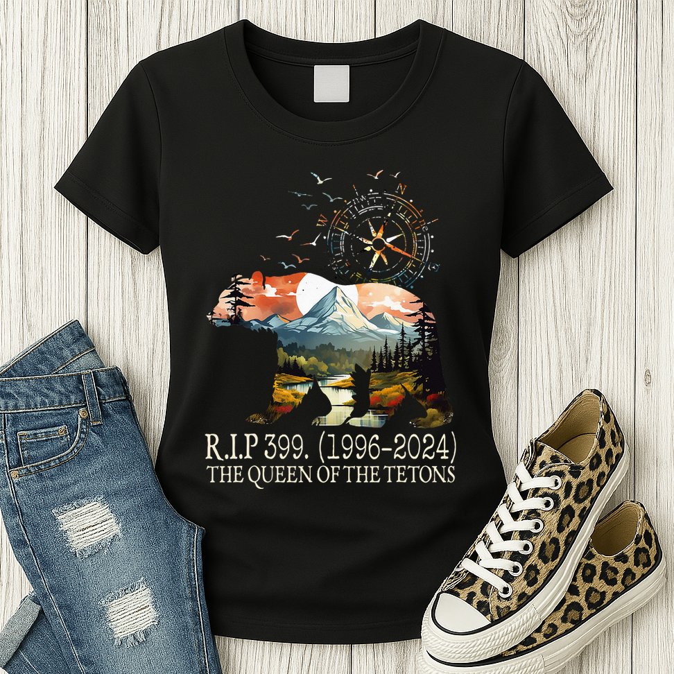Grizzly 399 28 Years Old Memory The Queen Of The Tetons Womens T-Shirt