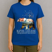 Grizzly 399 28 Years Old Memory The Queen Of The Tetons T-Shirt