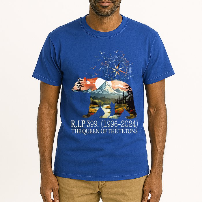 Grizzly 399 28 Years Old Memory The Queen Of The Tetons Tall T-Shirt