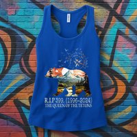 Grizzly 399 28 Years Old Memory The Queen Of The Tetons Womens Tank Top