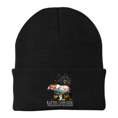 Grizzly 399 28 Years Old Memory The Queen Of The Tetons Beanie
