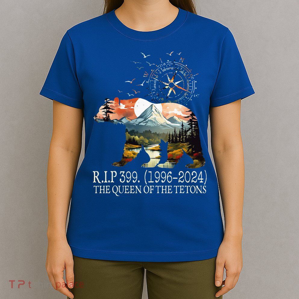 Grizzly 399 28 Years Old Memory The Queen Of The Tetons T-Shirt