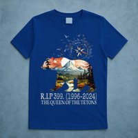 Grizzly 399 28 Years Old Memory The Queen Of The Tetons T-Shirt