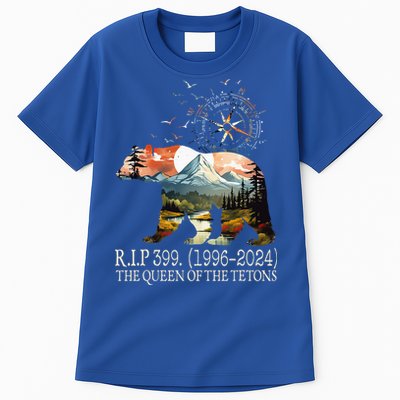 Grizzly 399 28 Years Old Memory The Queen Of The Tetons Tall T-Shirt