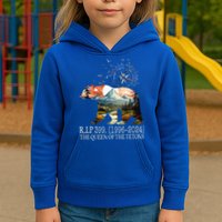 Grizzly 399 28 Years Old Memory The Queen Of The Tetons Kids Hoodie