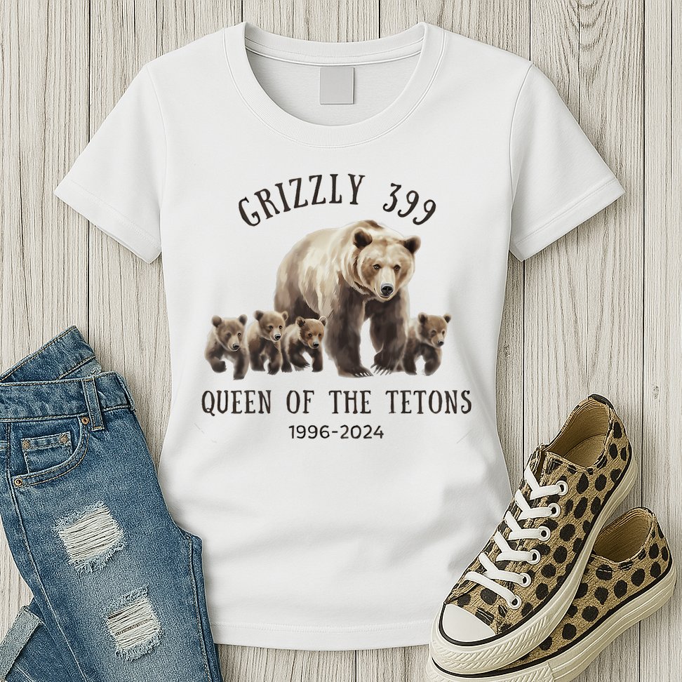 Grizzly 399 Queen Of The Tetons National Park Bear Womens T-Shirt