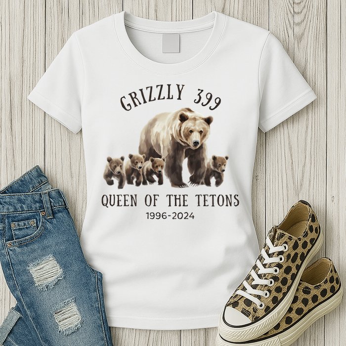 Grizzly 399 Queen Of The Tetons National Park Bear Womens T-Shirt