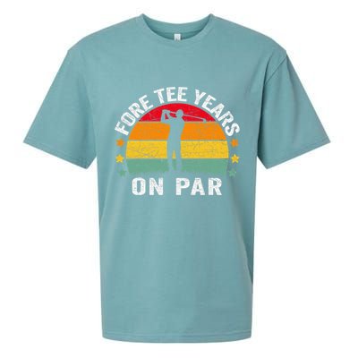 Golf 40th Birthday Pun Retro Vintage Look Who’S Fore Tee Sueded Cloud Jersey T-Shirt