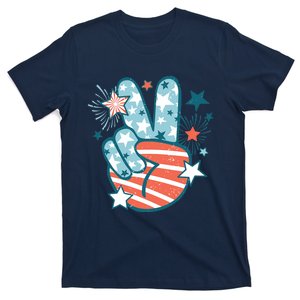 Groovy 4th Of July Peace Hand Sign USA Flag Freedom T-Shirt