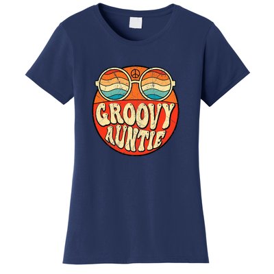 Groovy Auntie 70s Aesthetic Nostalgia 1970s Retro Aunt Women's T-Shirt