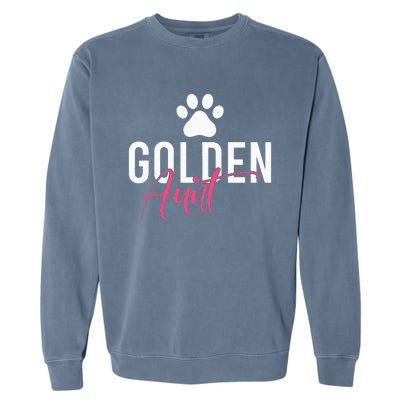 Golden Aunt Golden Retriever Aunt Garment-Dyed Sweatshirt