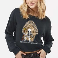 Game of Bones Halloween Is Coming  Cropped Pullover Crew