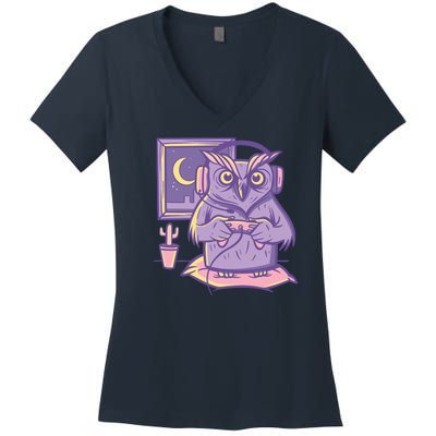 Gamer Owl Women's V-Neck T-Shirt