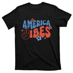 Groovy America Vibes Retro American USA 4th Of July T-Shirt