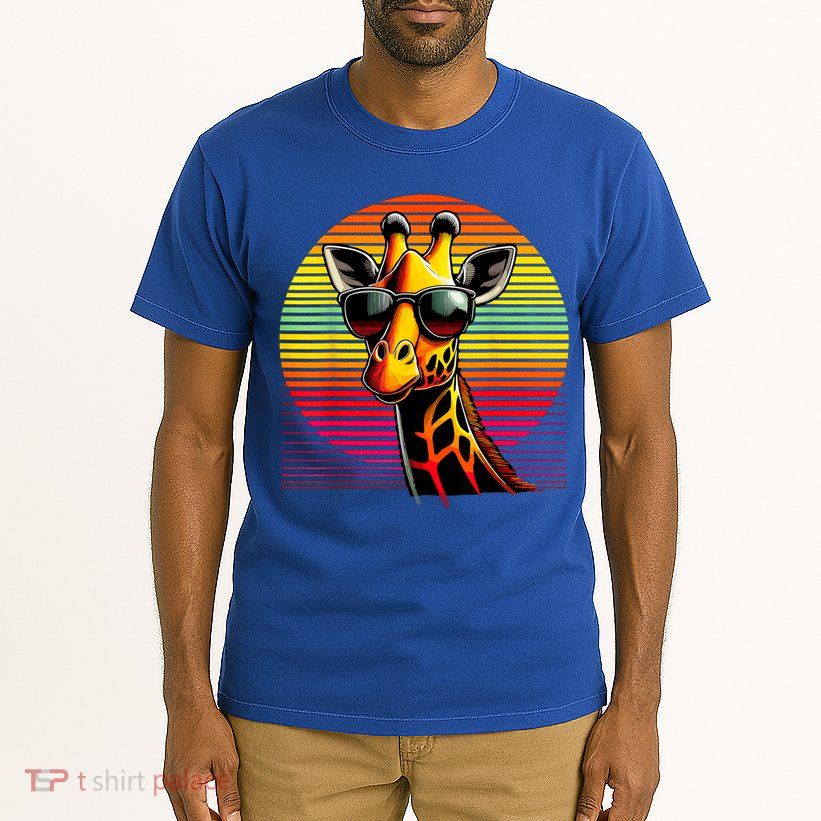 Giraffe Animal Vintage Sunglasses Giraffe Tall T-Shirt