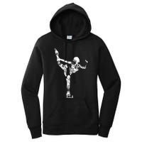 Girls And Wo Ice Skating Women's Pullover Hoodie