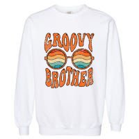 Groovy Brother 70s Aesthetic 1970s Retro Brother Hippie Garment-Dyed Sweatshirt