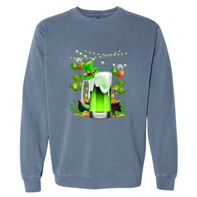 Green Beer Leprechaun St Patricks Day Shamrock Men Drinking  Garment-Dyed Sweatshirt