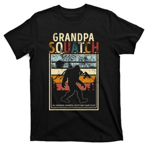 Grandpa Bigfoot Funny Sasquatch Bigfoot Fathers Day T-Shirt