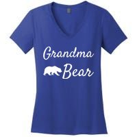 Grandma Bear Gift Christmas Papa Bear Mama Bear Bear Gift Women's V-Neck T-Shirt