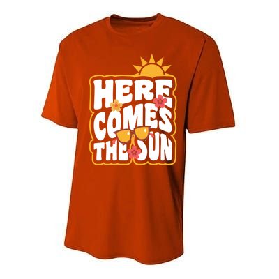 Groovy Beach Here Comes The Sun Summer Vacation Holiday Funny Gift Performance Sprint T-Shirt