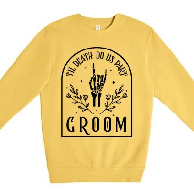 Groom Bride Skeleton Gothic Halloween Engagement Wedding Premium Crewneck Sweatshirt