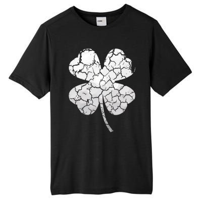 Golf Ball Shamrock St Patricks Distressed Clover Sports Fan Great Gift Tall Fusion ChromaSoft Performance T-Shirt