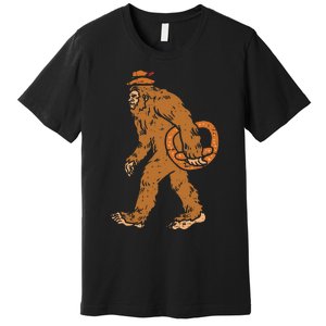 German Bigfoot Sasquatch Pretzel Funny Oktoberfest Premium T-Shirt