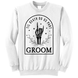 Groom Bride Skeleton Gothic Halloween Engagement Wedding Sweatshirt