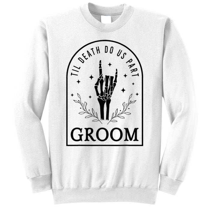 Groom Bride Skeleton Gothic Halloween Engagement Wedding Sweatshirt