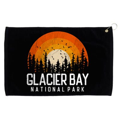 Glacier Bay Us National Park Alaska Vintage Retro 80s Gift Grommeted Golf Towel