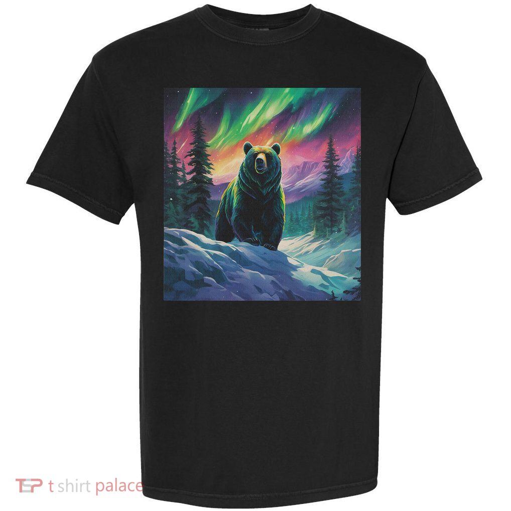 Grizzly Bear Under The Northern Lights – Wild Nature Art Garment-Dyed Heavyweight T-Shirt