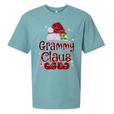 Grammy Claus Cute Gift Christmas Pajama Family Matching Xmas Cool Gift Sueded Cloud Jersey T-Shirt