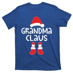 Grandma Claus Cute Gift Matching Christmas Costume Funny Gift Cool Gift T-Shirt