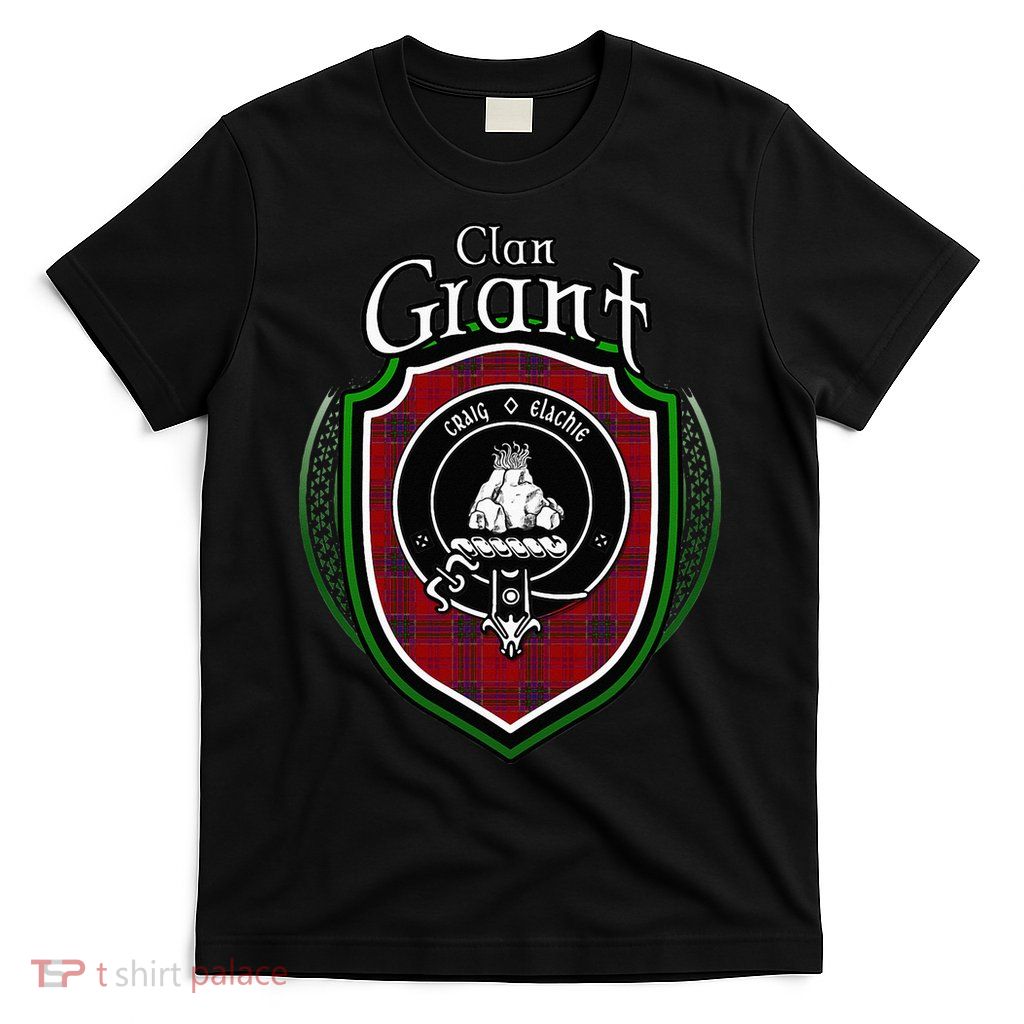 Grant Clan Crest Scottish Clan Grant Family Crest Badge T-Shirt