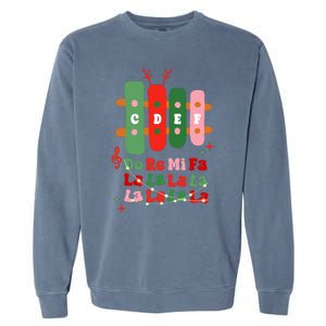 Groovy Cdef Do Re Mi Fa La La La La Music Teacher Christmas Garment-Dyed Sweatshirt